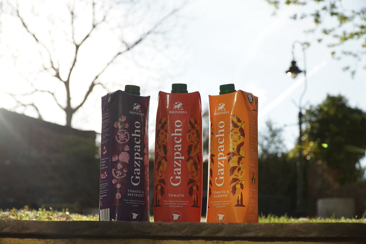 Brindisa's tweet photo. Here comes the sun! Celebrate a long weekend of hot sunny weather with our iconic chilled #gazpacho. Two new recipes, all available today at #Brindisa #Borough Market and #Balham, or online...
#doyougazpacho #TrueTasteOfSpain 
https://t.co/rc0MfQPb94 https://t.co/K53Wu1vqBp