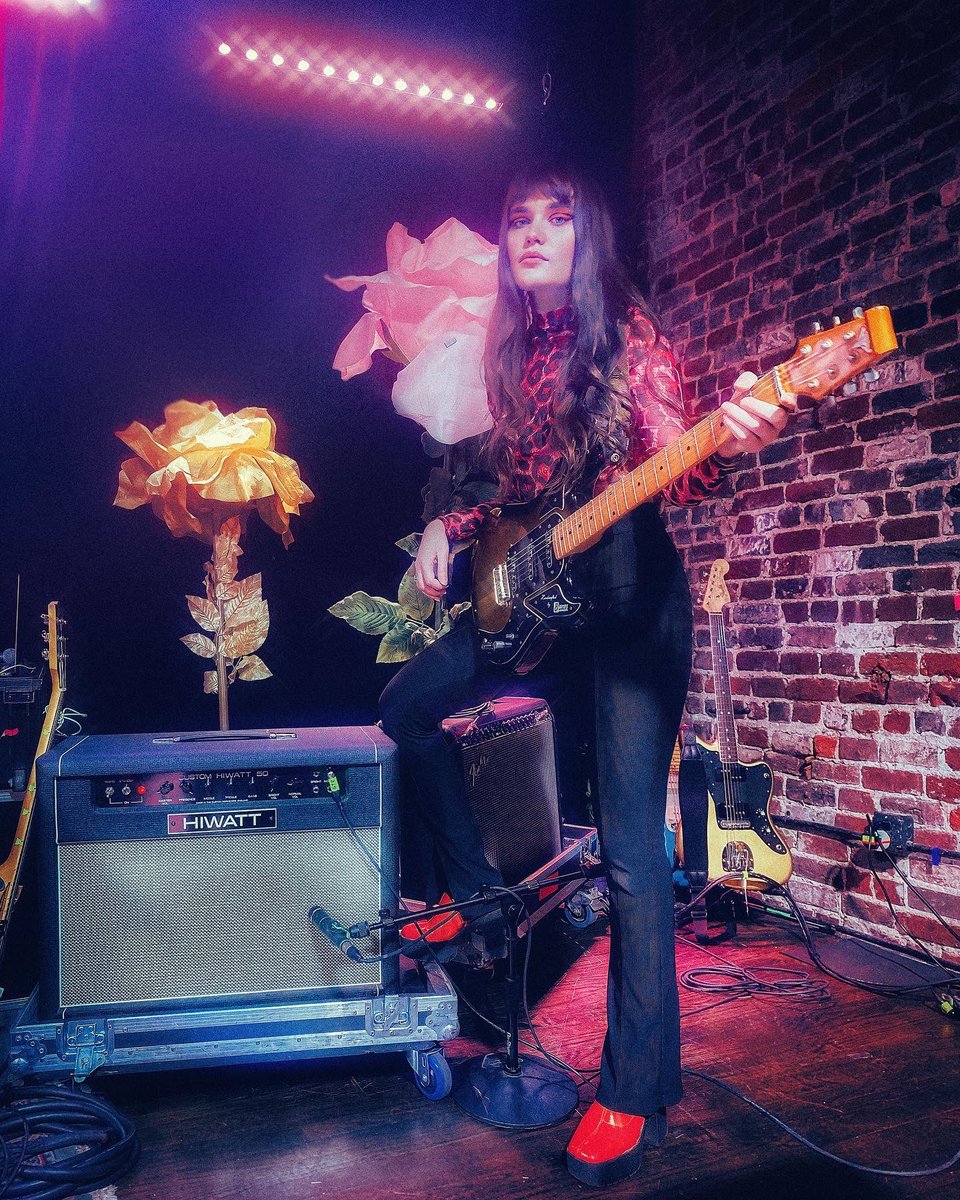 Hiwatt apreciation post❤️‍🔥 can’t thank the <a href="/HiwattOfficial/">HIWATT</a> team enough for their enormous help, only the three of us could travel from the UK to the US with just the gear we could carry, and Hiwatt helped us all the way through! Best amp Jess has ever played