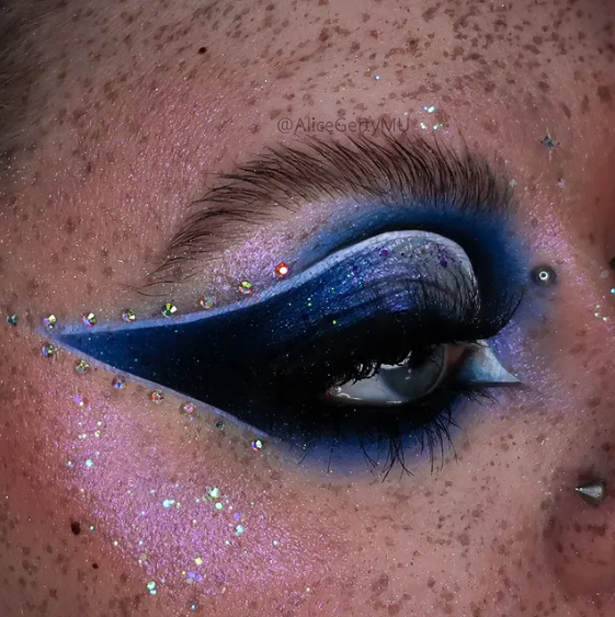 SAMPLE BEAUTY tweet media