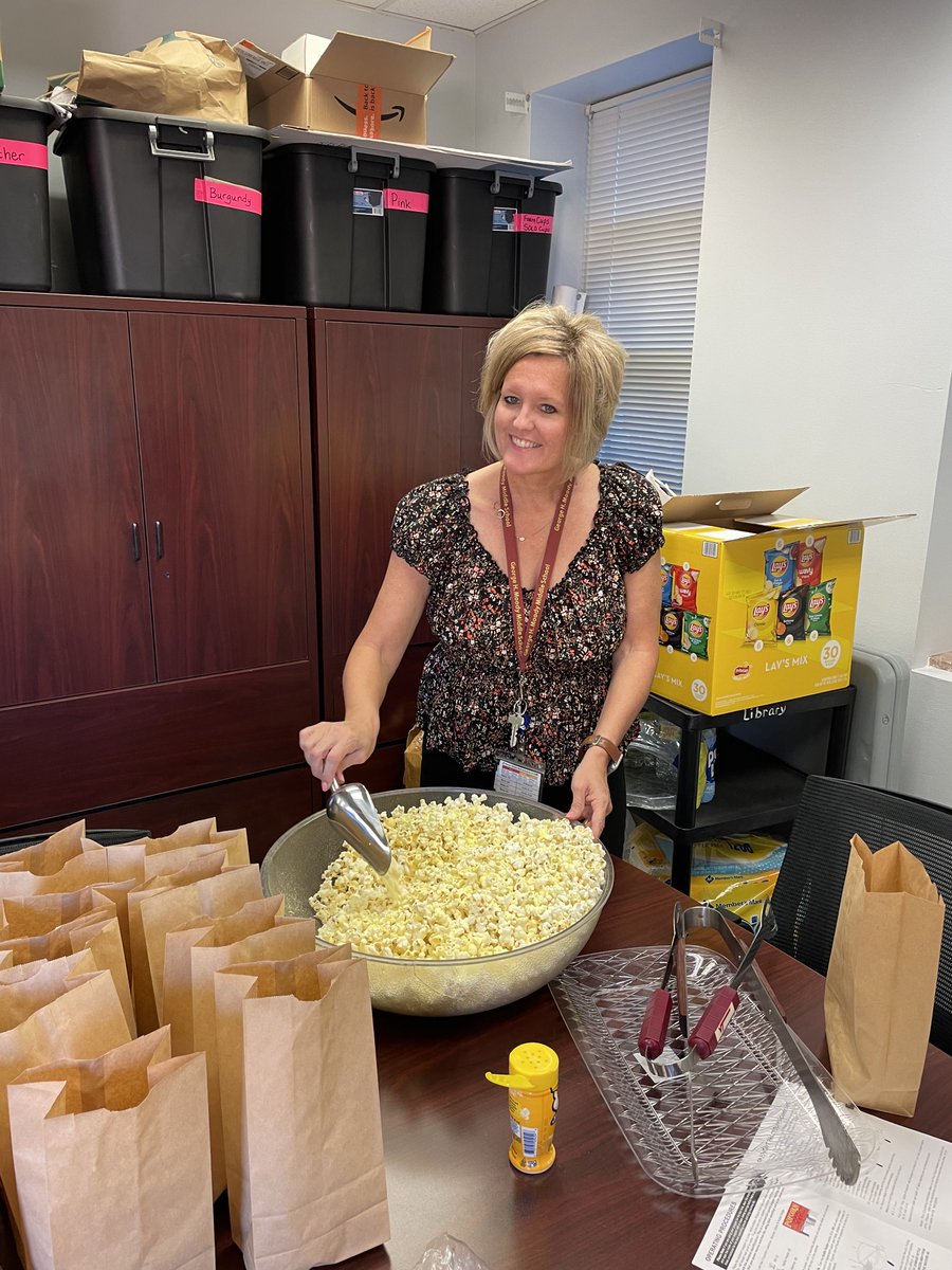 Mrs. Doss is helping teachers *pop* into the weekend today!