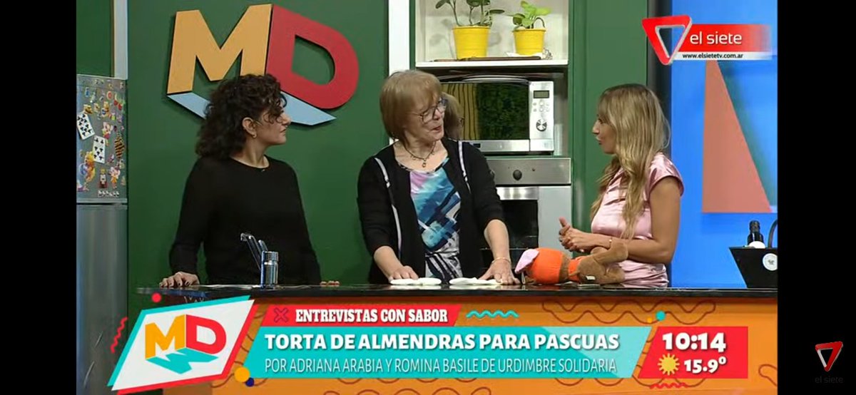 Con Adriana en #MejorDeMañana <a href="/canal7mza/">El Siete</a> y el aporte de una gran receta familiar para estas pascuas #UrdimbreSolidaria 
▶️youtu.be/b9x9Bu7VJAU