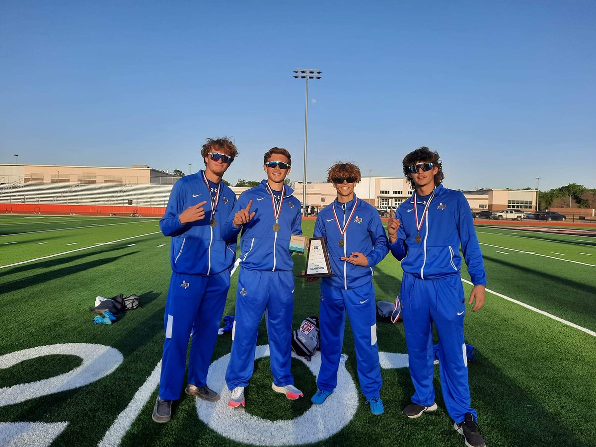 Looking at your 2022 13AAA District Champions in the 4x4.. This is something since last year that we preached that we wanted to win this year and these young men pushed and challenged each other to make make everyday count. #BulldogPride