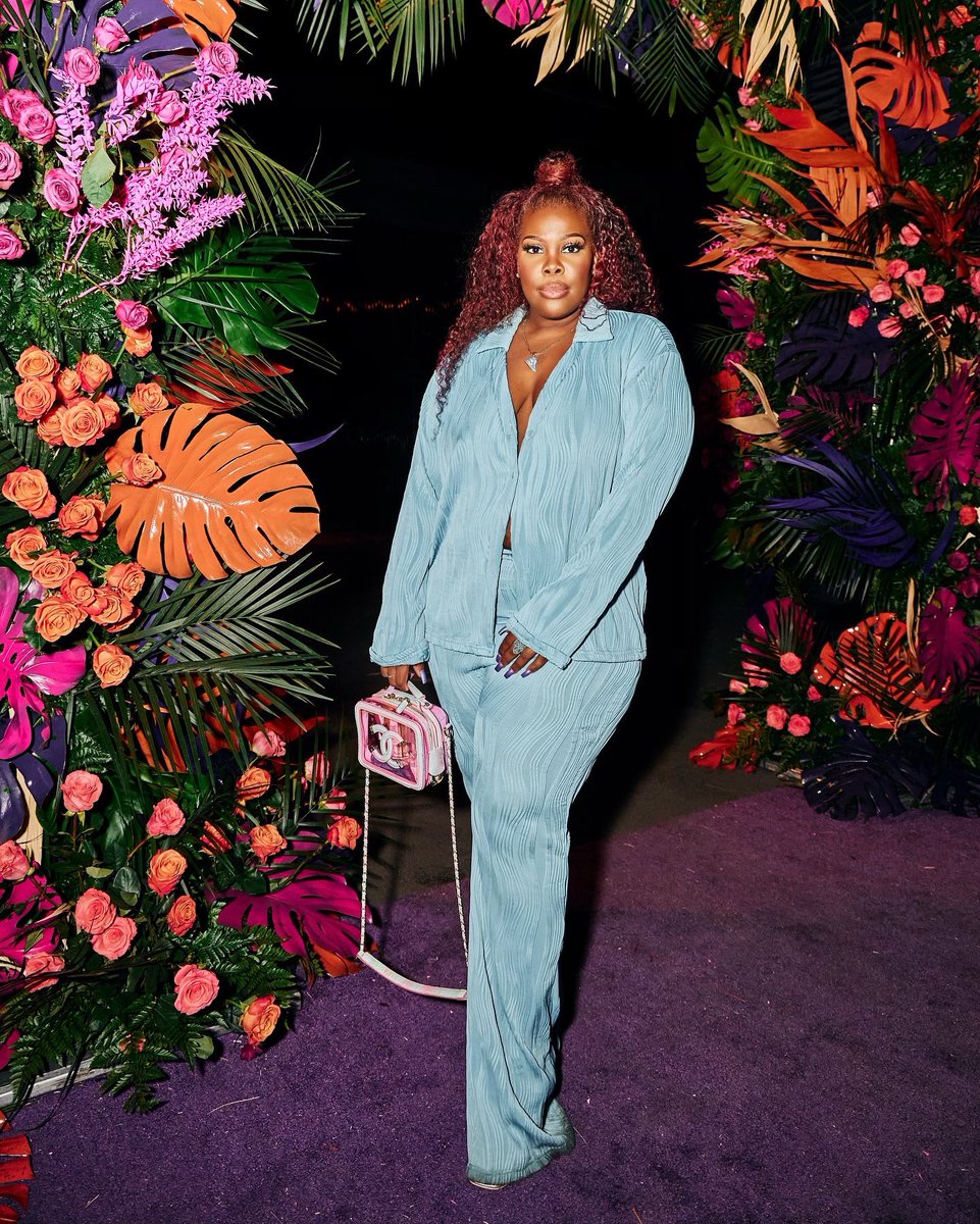 ai olha... tweet media