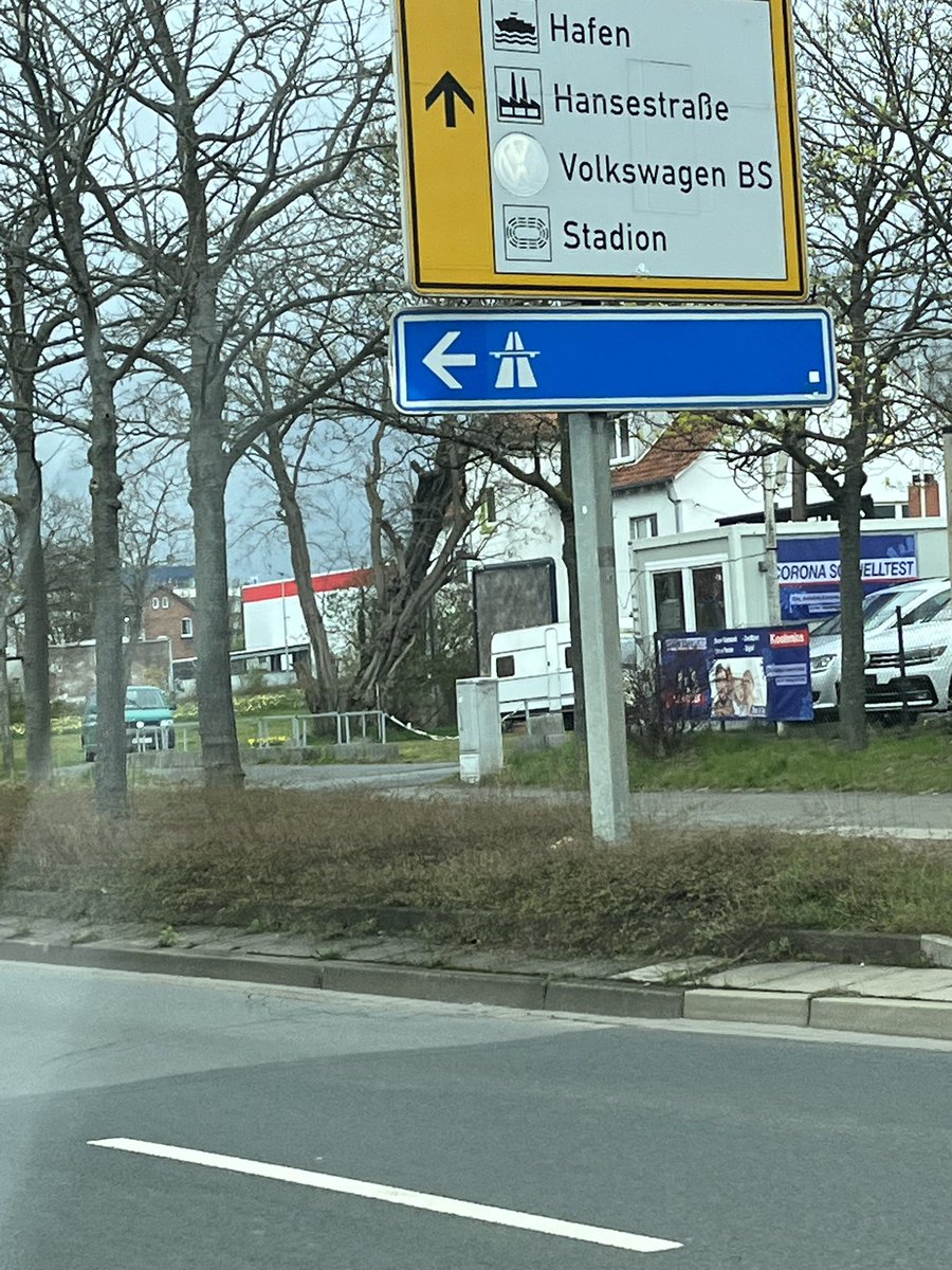 ms_conni's tweet photo. Bin 5 Wochen zu früh dran 🙄 #religation #sgd1953 https://t.co/NV9Hd8XDMG
