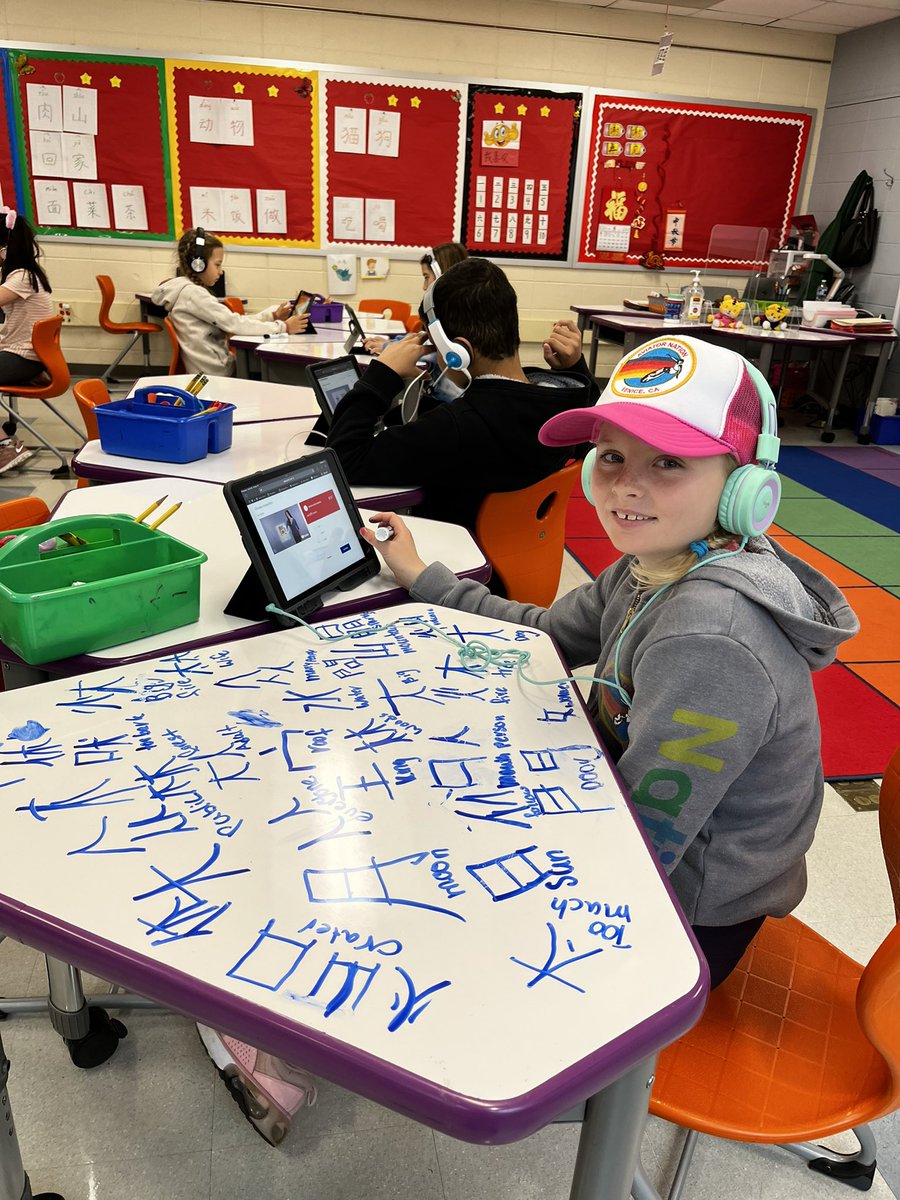 Learned a lot Mandarin redicals today!#cherokeeinspires <a href="/CLASS_K12/">CLASS_K12</a>