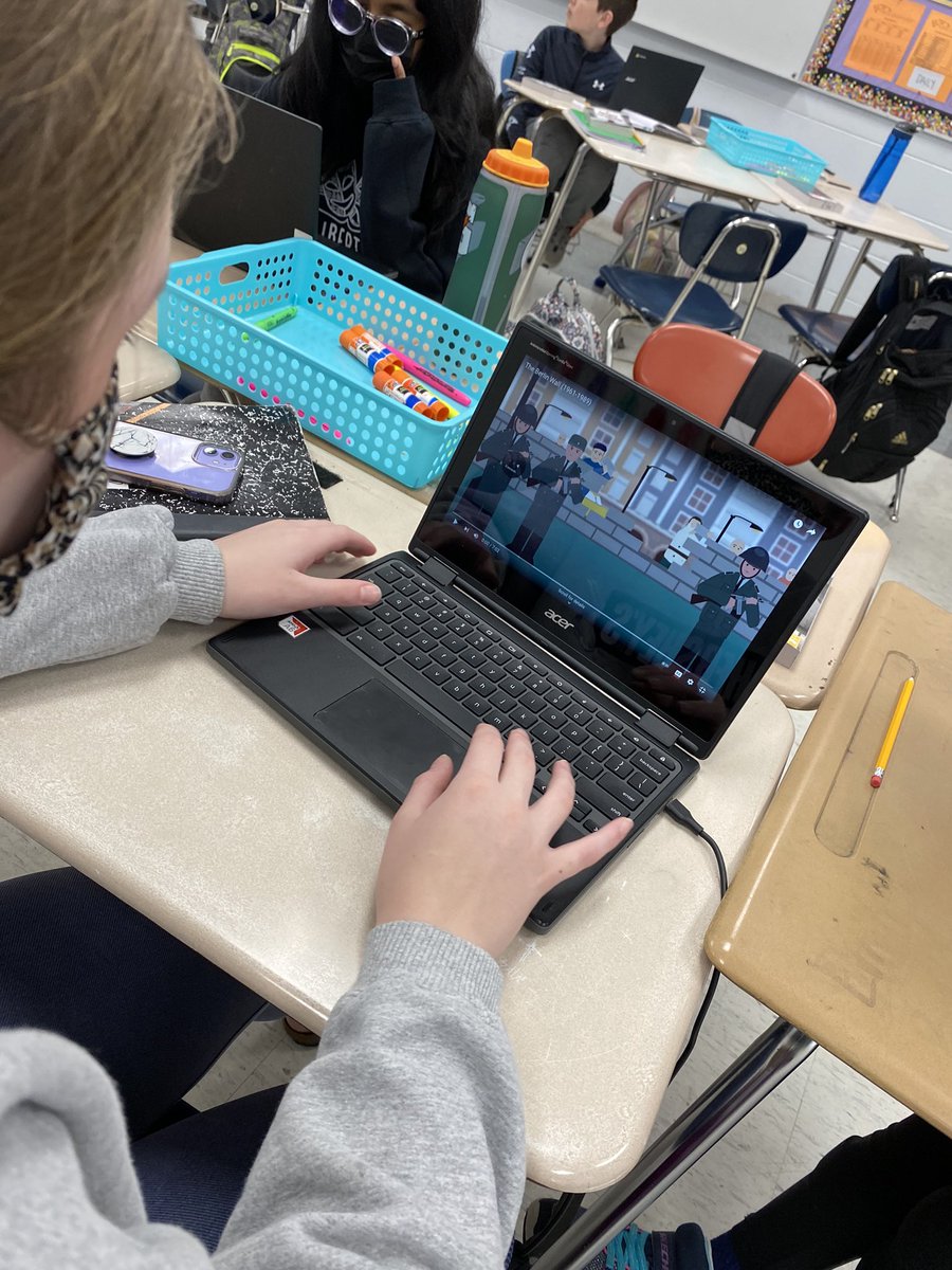 Sara Tolleson tweet media