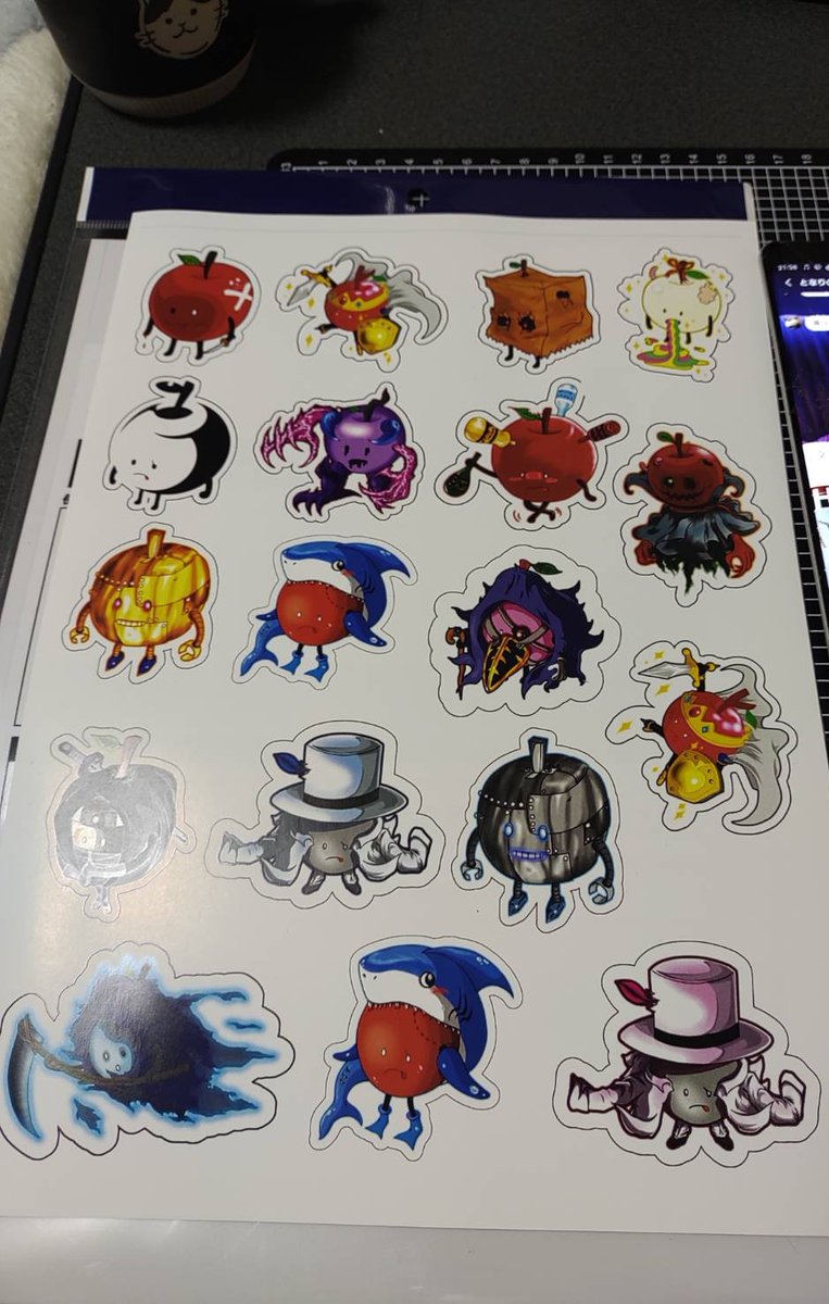 CrazyapplesNft's tweet photo. CrazyApples Original sticker!!
I made it. 
#NFT
#NFT宣伝枠 
#NFTartist 
#NFTCollection 
#CrazyApples https://t.co/4gdPmeXk3K https://t.co/LY3TznTNlL