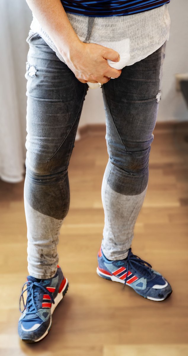 JayOberkircher's tweet photo. Pressing the diapers flooded my sweatjeans https://t.co/09DRpgv4uU