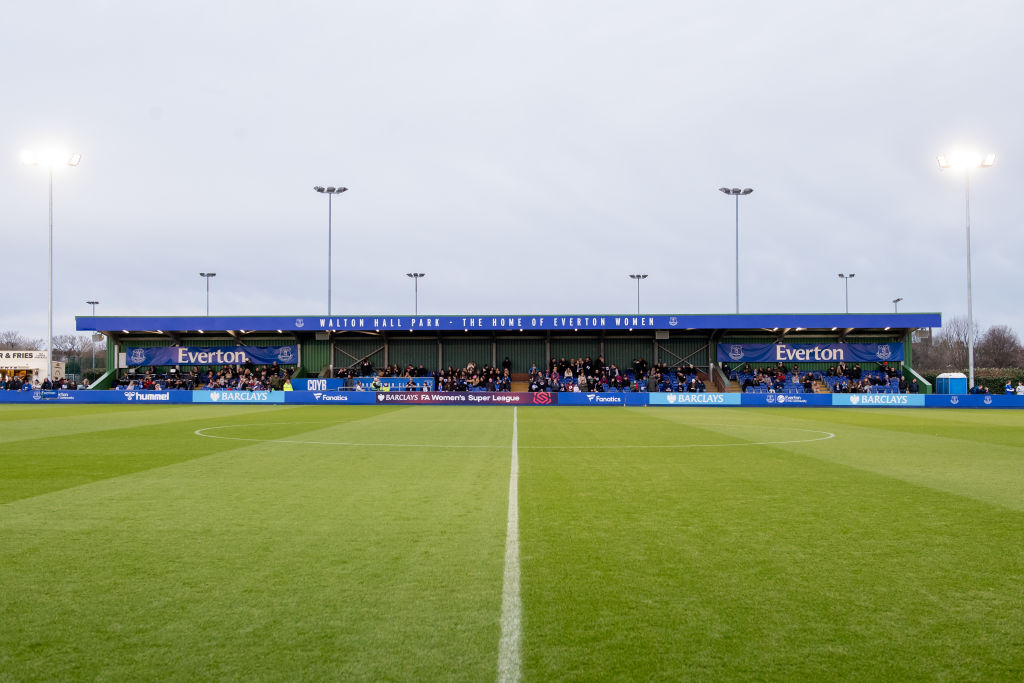 ⚽️ | Our Under-20s play Manchester United at Walton Hall Park on Sunday.

1pm kick-off. Free entry! 🔵