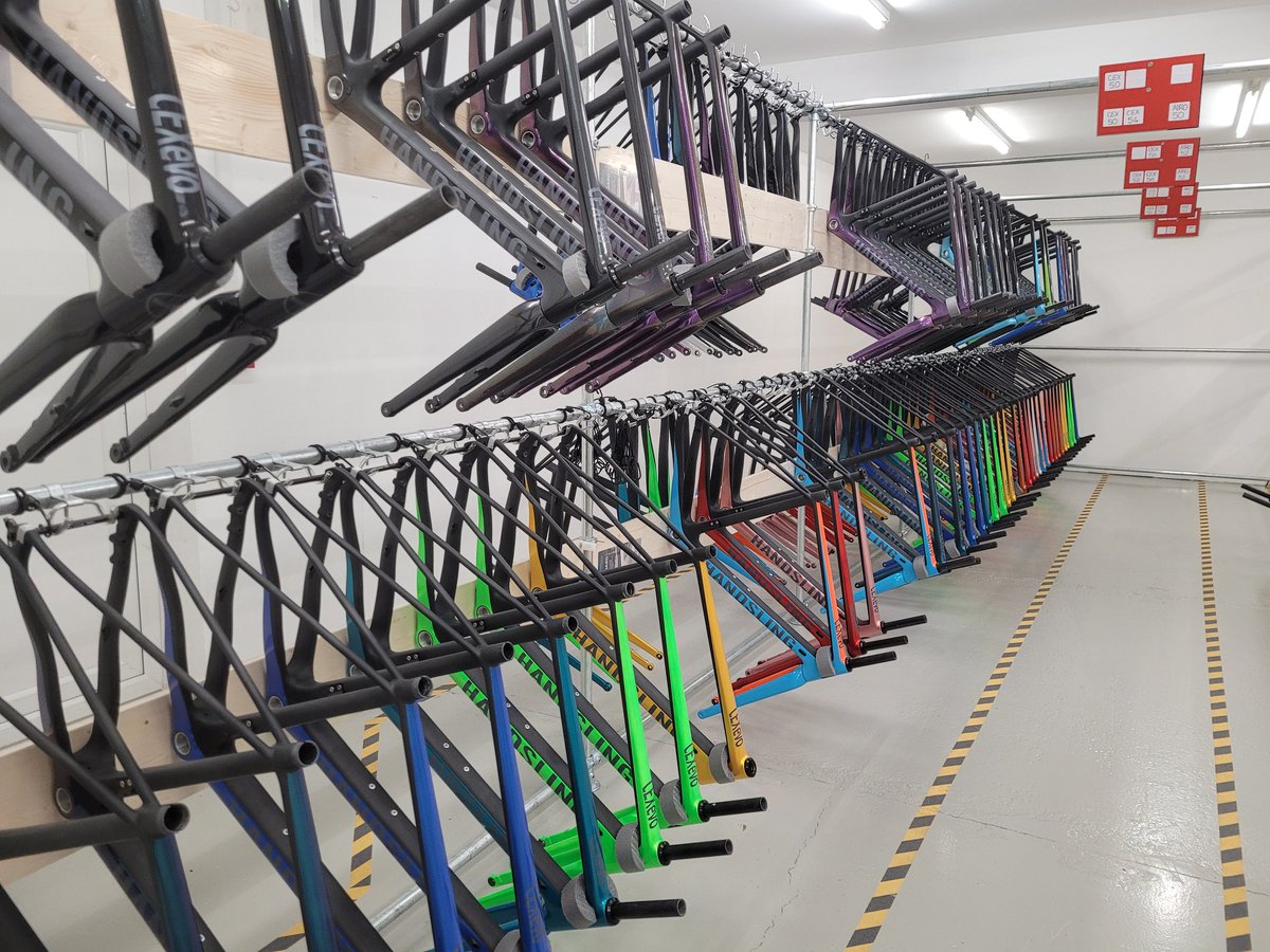 blatch888's tweet photo. Got a small glimpse of what it must be like to be @chrisfroome yesterday.. walking into a room full of bikes, some of which were yellow and pink! https://t.co/sM0y3SCNVa
