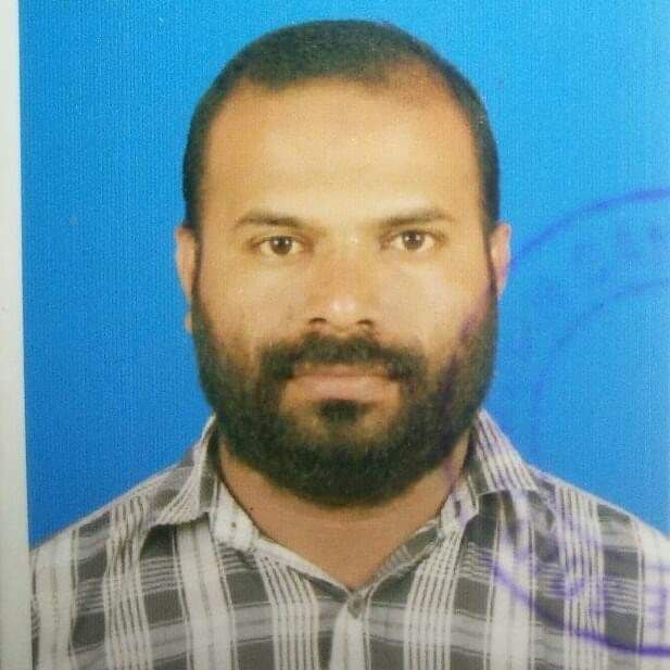 AnisPFI's tweet photo. Today our brother Zubair from Palakkad, Kerala acheived martyrdom. He was killed by RSS goons while returning from Jummah prayers. Zubair  was area leader of PFI. 

Shaheed never dies..

Ya Shaheed Assalaam.. https://t.co/gjaFIs105C