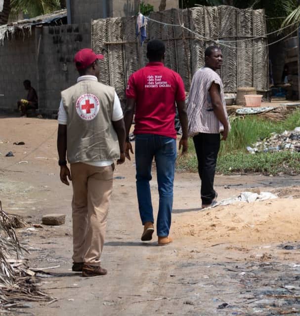news_ghana's tweet photo. Ghana Red Cross Society to support tidal wave victims https://t.co/mgeP1FpRk7 #Environmentalnews #DisasterManager #GhanaRedCrossSociety #GRCS https://t.co/NJmJlsbsV9