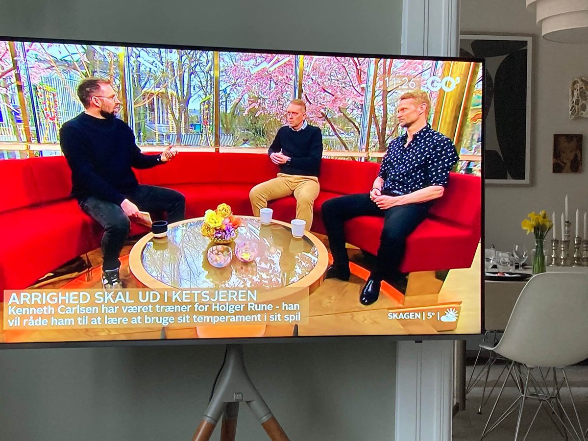 Simon Bastiansen tweet media