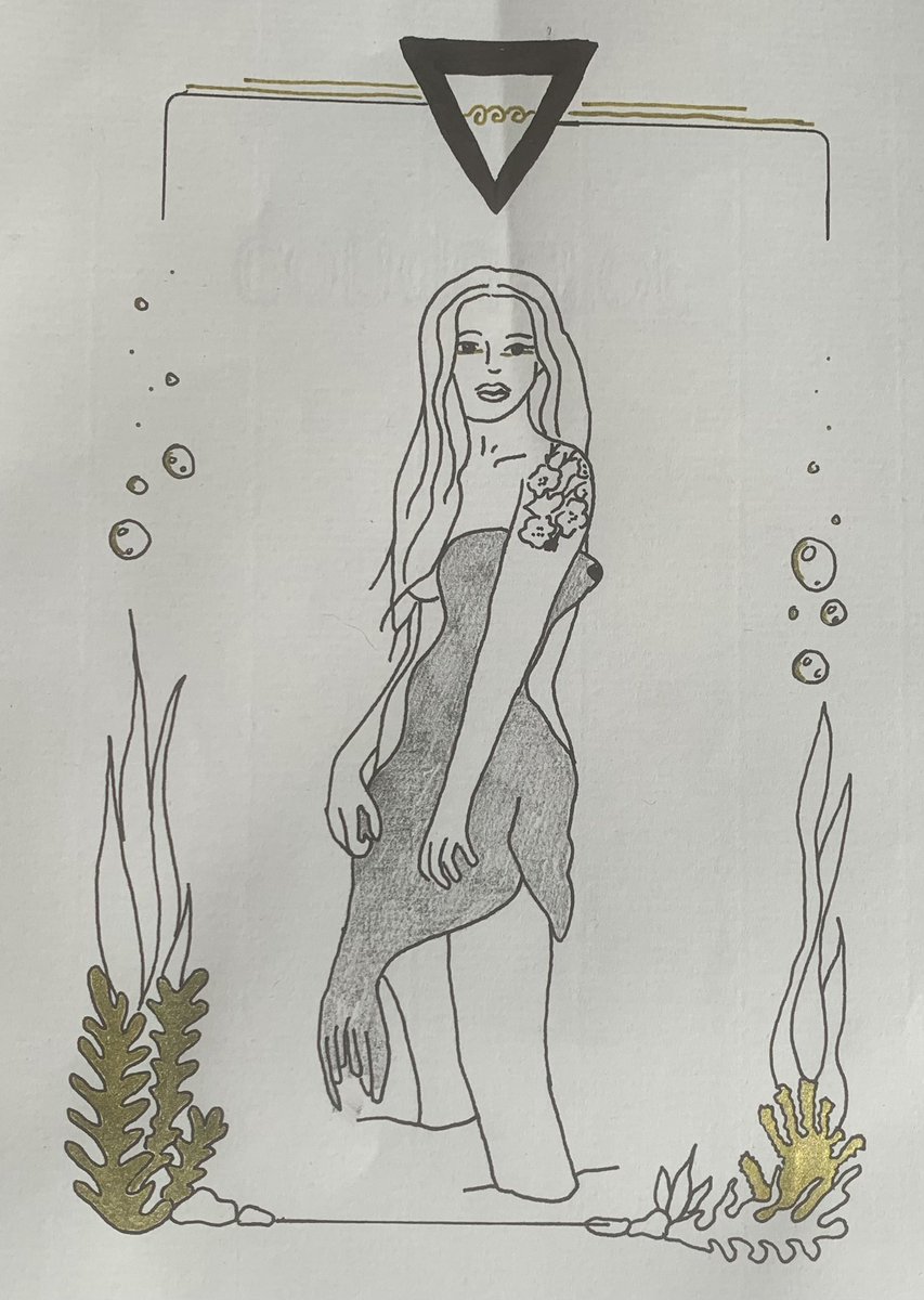 Caitlinsmiles91's tweet photo. Love folklore piper on TikTok so decided to try and make her into a selkie. Hope you like it @pipercjbooks https://t.co/v2QQKOsKQD