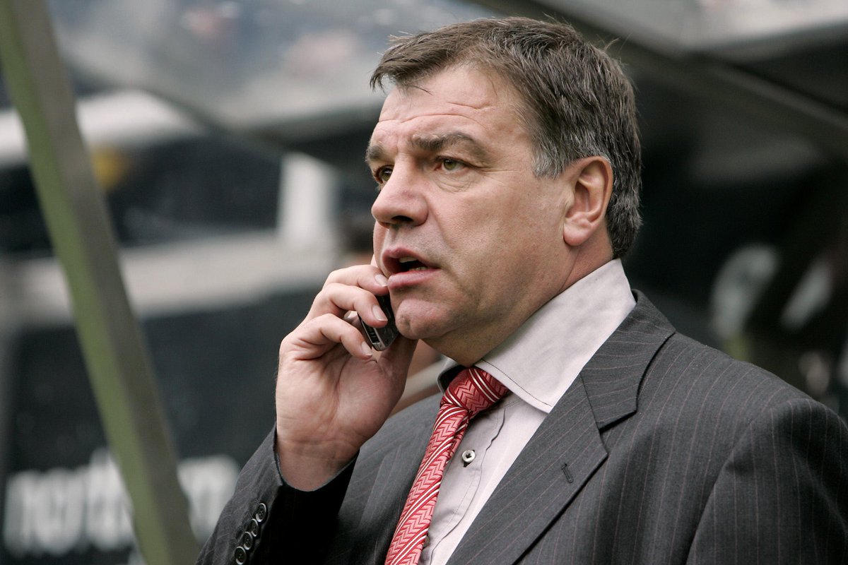 SamReconnectLDN tweet media