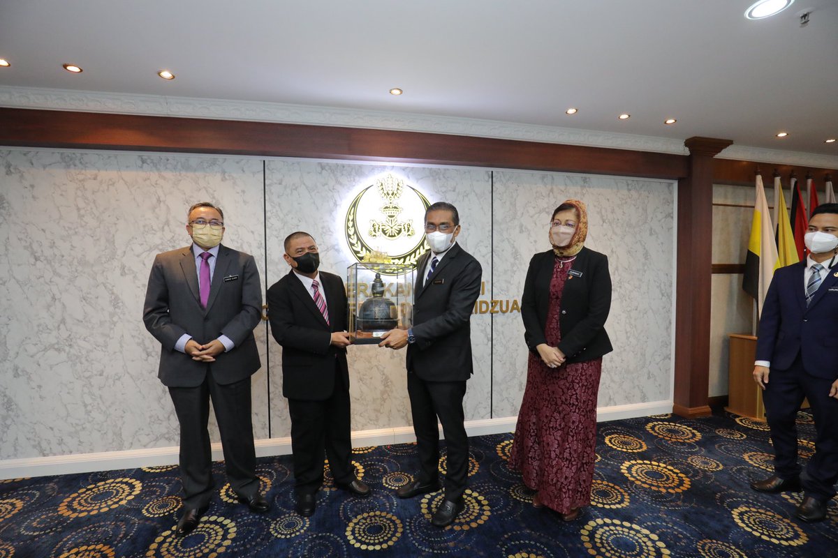 Kementerian Sumber Asli dan Kelestarian Alam tweet media