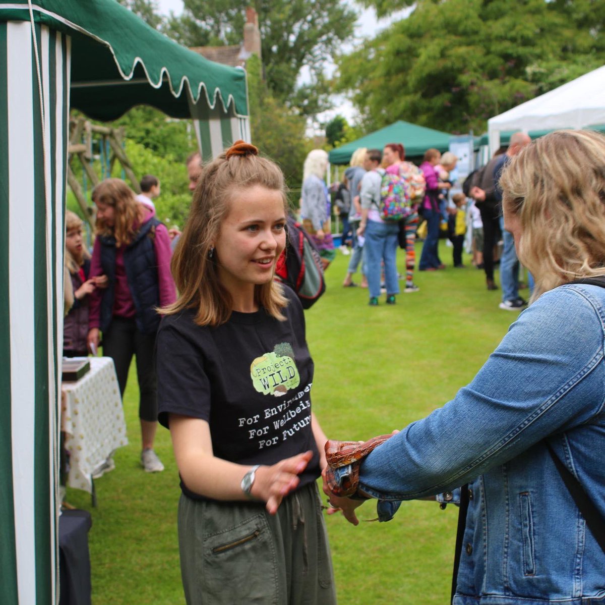 projectwildcic's tweet photo. Throwback to some events, workshops and filming with our brilliant Project: WILD team (past and present)! 🌿🐍🕷

#pwcic #projectwild #projectwildcic #conservation #environment #wildlife #nature #edutainment 
#volunteering #workshops #education #bushcraft https://t.co/EhMuZ8JVbO