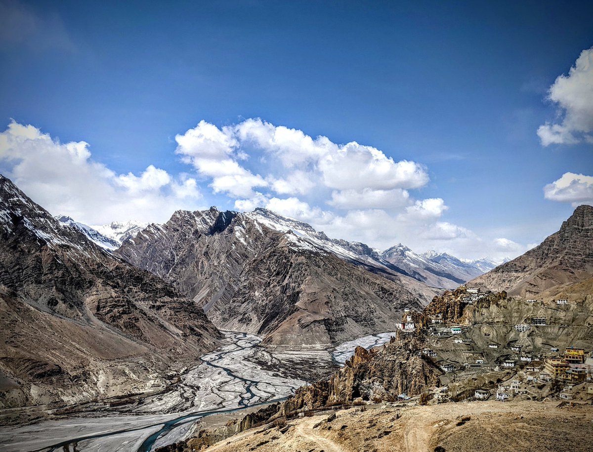 ananddureja's tweet photo. Spiti had been on my bucket list for the past 15 years. It was definitely worth the wait. 'Magical' is the only adjective that comes to mind to describe the valley.
#spiti #kaza #tabo #danker https://t.co/VXS2euQCjP