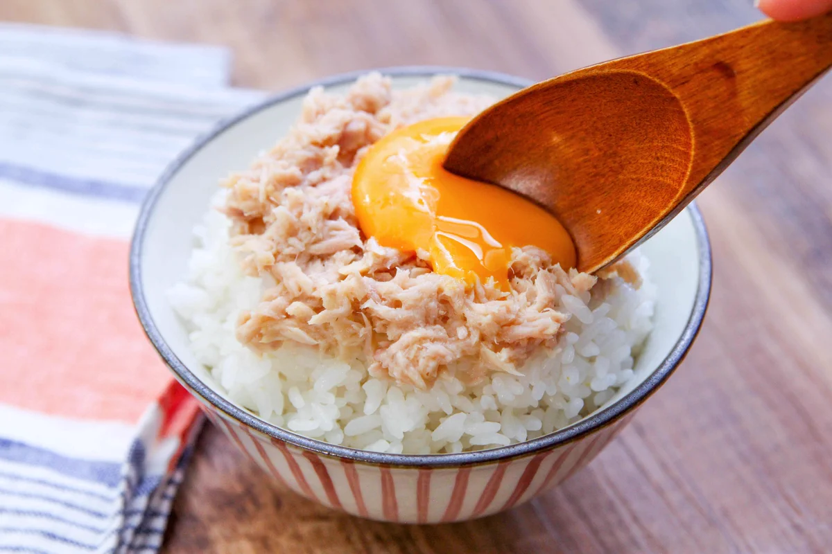 作り方が簡単だから朝食にもぴったりそう！「ツナ缶」などを使ったお手軽レシピ！