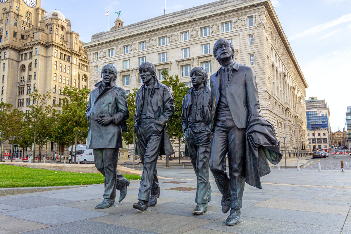 The Beatles by bus. 🎶

Be a tourist in your own city this Easter and discover some of the fab Beatles attractions our city region has to offer...

📍 <a href="/beatlesstory/">The Beatles Story</a>
📍 <a href="/cavernliverpool/">The Cavern Club</a> 
📍 <a href="/beatlesmuseum_/">Liverpool Beatles Museum</a>
📍 <a href="/MMTLiverpool/">The Magical Mystery Tour</a>

Let's get back to great days out.

#BetterByBus