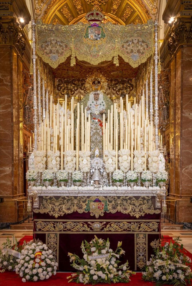 Hoy es el día mundial del arte, y este año me gustaría celebrarlo haciendo mención al que inunda las calles de mi ciudad estos días, la Semana Santa. 

Feliz Viernes Santo.
.
joseabraham.com
.
.
#ViernesSanto #SemanaSanta #semanasantasevilla2022