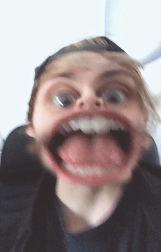 talldorkhemmo's tweet photo. When you realise it’s 5sos in Leeds tonight #5sosLeeds #TakeMyHandWorldTour https://t.co/pqFR7CiFHY