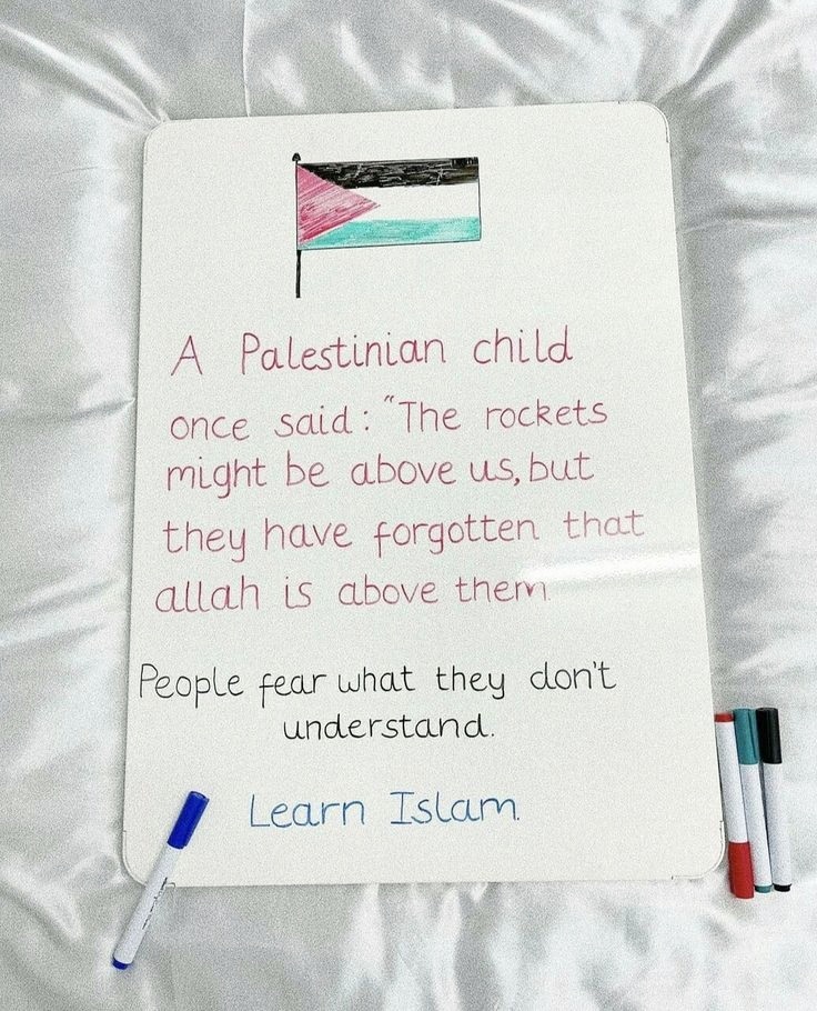 AarbiiSayss's tweet photo. Today our holiest mosque assaulted by bloody leper,shameless, maroon Isreali bcz they are scared of power of Islam. Bloody zionists be ready for your frightful end the demolition of jews will be scary &amp; dreadful. Insha'ALLAH   
#AlAqsaUnderAttack https://t.co/GGADsIqkry