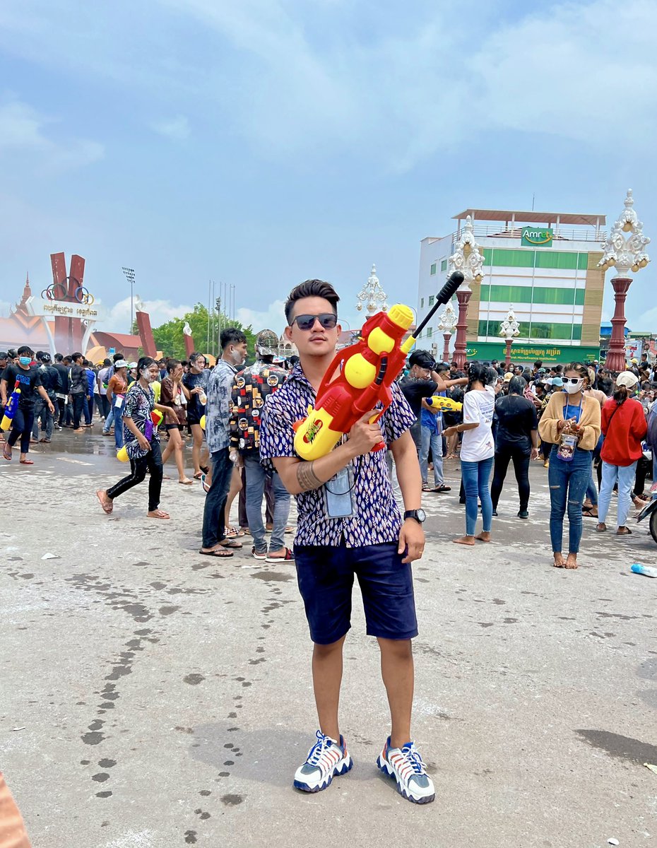 អ្នកកំពតឃើញហៅផង🤣