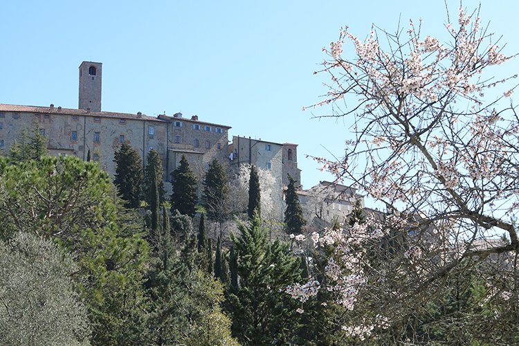 UniStraPg's tweet photo. Sono aperte le iscrizioni a #InItaly - festival delle culture del cibo e dell’ospitalità

Dal #4maggio parleremo di #turismo ed #enogastronomia con @ENIT_italia @adgitaly @eatalyworld @SlowFoodItaly @fondazionecrpg @ColdirettiUmbr @faceciok @AIDDAorg

ℹ️➡️ https://t.co/EdLdLzgHzO https://t.co/qMyIFfJV7X
