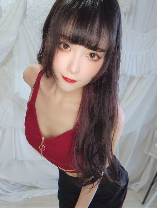コスプレイヤーしろさきのTwitter画像37