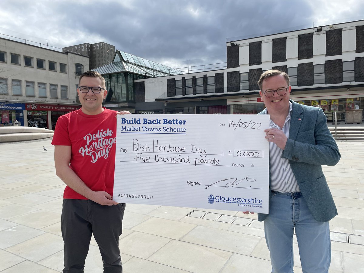 PLHeritageDay's tweet photo. We can't wait to welcome you all on the 14th of May at Kings Square #Gloucester ❤️
With massive financial support from @GlosCC we can #BuildBackBetter and host a first @polishglos #plheritageday since 2019. Thank you @MarkDHawthorne 🇵🇱
@PolishEmbassyUK #plheritagedays #polesinuk https://t.co/W48JcSI8Bu