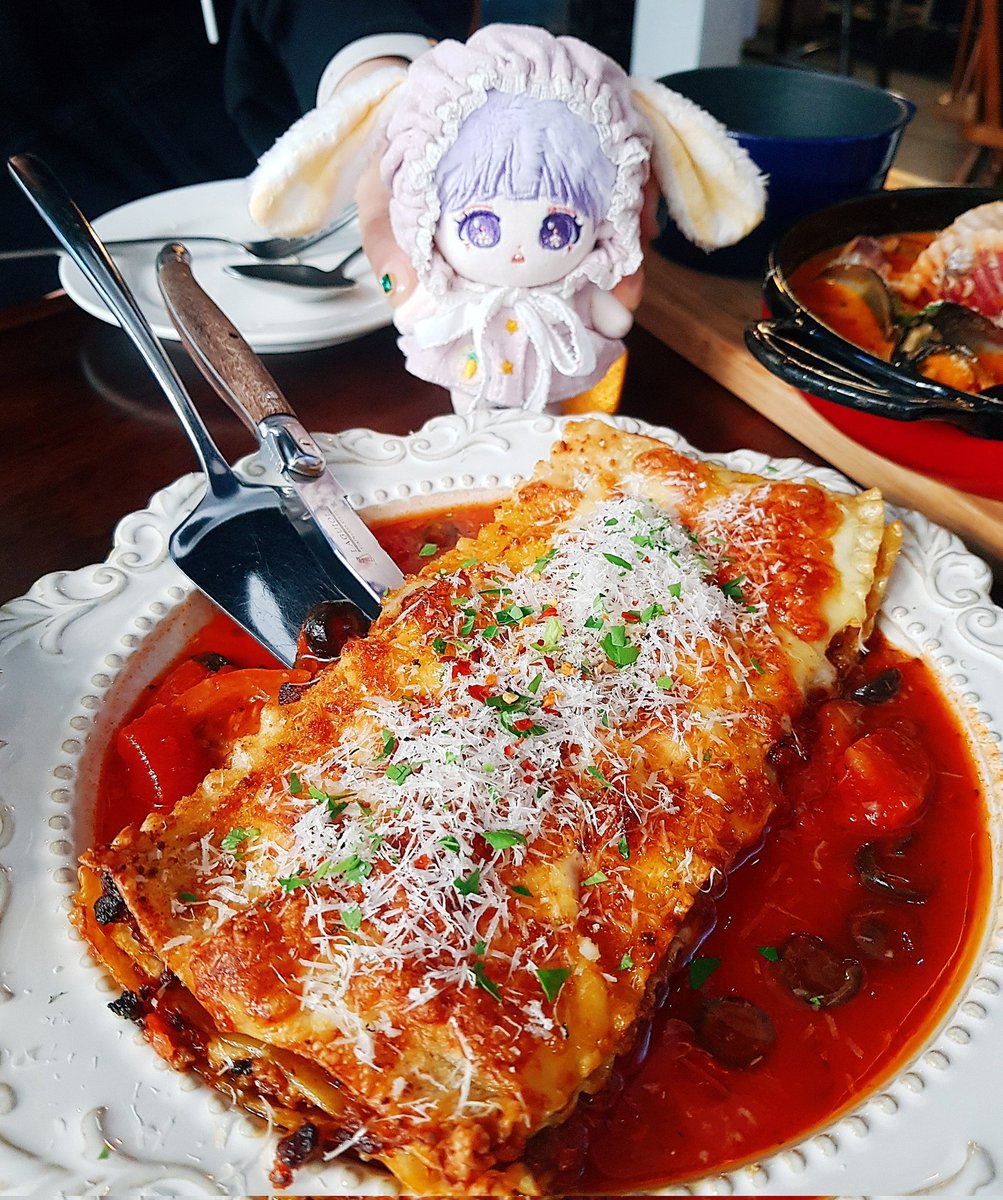 저녁까지 야무지게 먹고 집에옴🥰
진짜 배가 터질것같음ㅋㅋㅋ
#2022젤리네솜
<a href="/JJONG_68/">쫑이🌸</a> <a href="/one_way_jr/">일방통행--ᴶᴴ🐢💙🦌</a> <a href="/jr_trace/">쫑보조개</a>
오늘 함께 해줘서 행복하고 감사해요💖