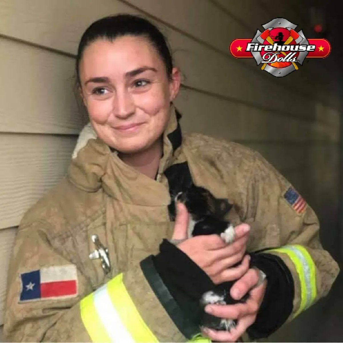firehousedolls's tweet photo. The best feeling in the world is saving a life, even if it's an animal.

Buy your 2022/2023 calendars @ https://t.co/TWqQIgjhoP

Apple Store= Firehouse Dolls app

#firehousedolls #womeninuniform #womenempowerment #womenempoweringwomen #womenfirefighters #femalefirefighter #emt https://t.co/VxQVWDHEZf