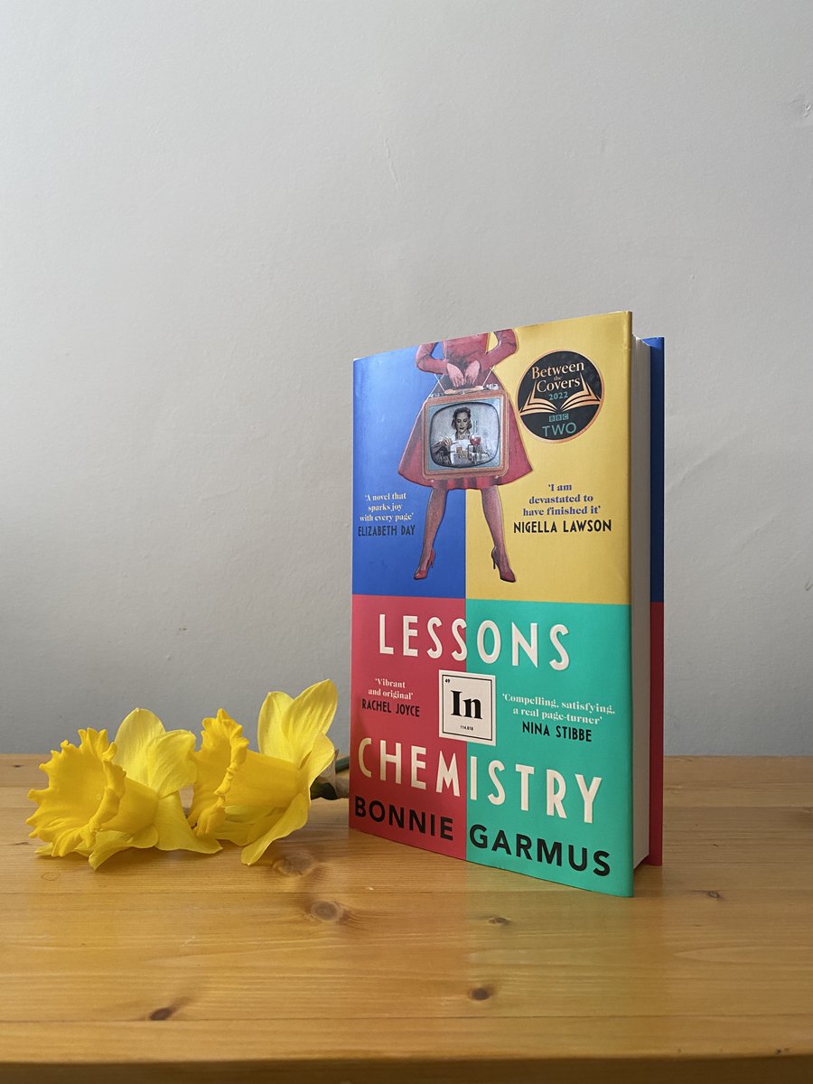 teens2006's tweet photo. Looking for something new to read?
Set in #California, perhaps?

Try: Lessons in Chemistry by Bonnie Garmus
https://t.co/mYjsp1Pz4a

#tripfiction 
"The author is a really competent and natural storyteller, who has an incredibly inventive mind" https://t.co/rwCiKy5TQv