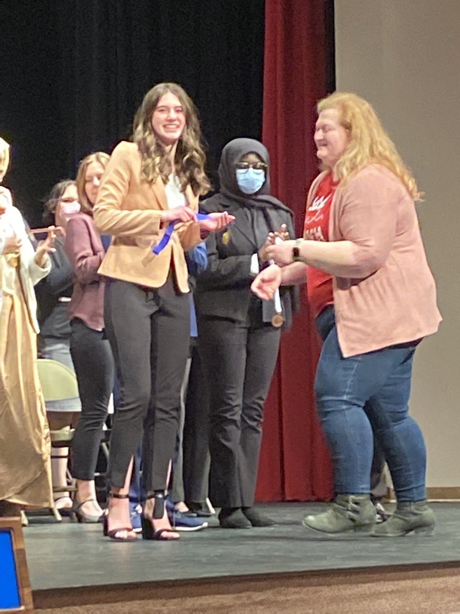 frbo_falcons's tweet photo. Congratulations to @FalconSpeech’s Amairani Rosas and Jillian Huberty for advancing to the MSHSL Class AA State Speech Meet! #WeAreFaribault

The MSHSL Class AA State Speech Meet will be held Friday, April 22 at Eastview High School! https://t.co/5ENgPOKUOG