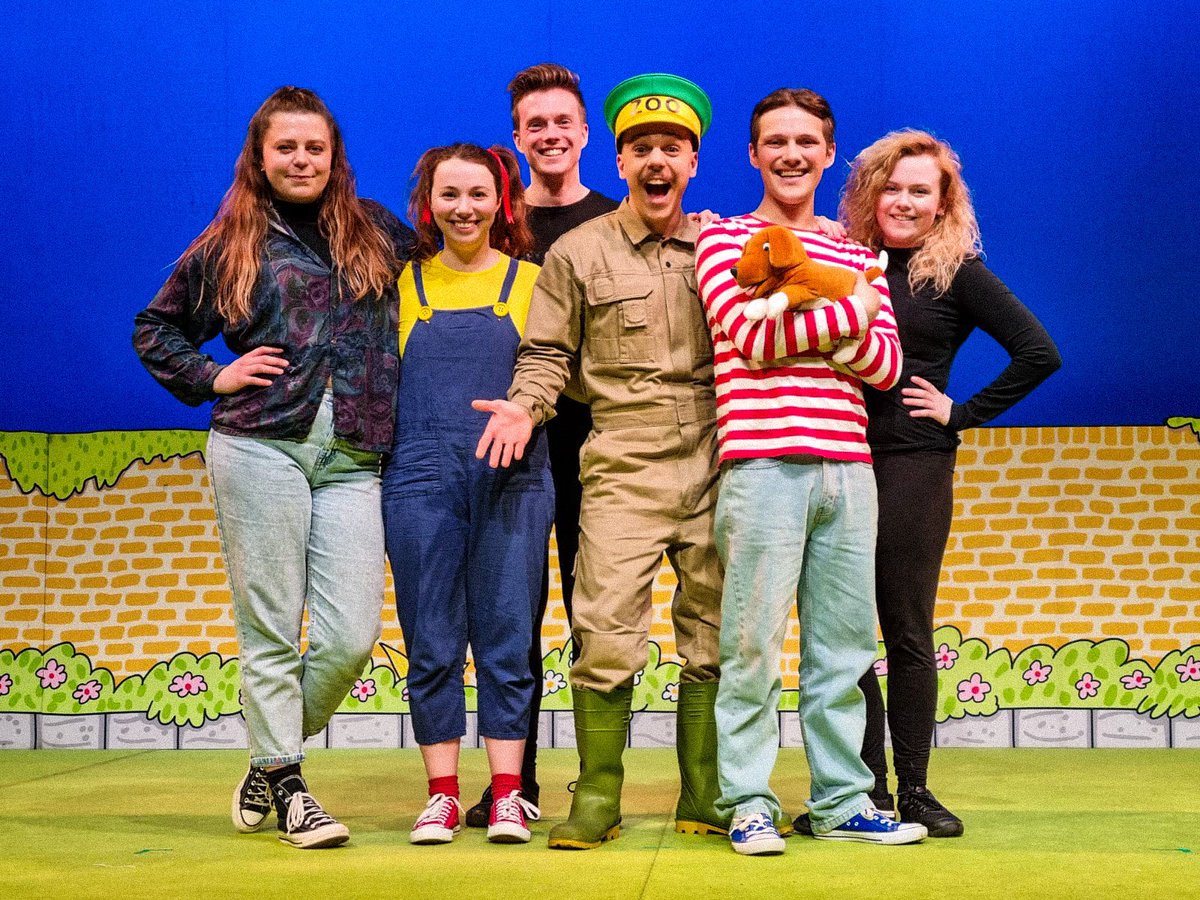 …AND THAT’S A WRAP! 🎉

The Dear Zoo Live tour has come to an end! 🐸 We just wanted to say a HUGE thank you to our amazing cast, everyone behind the scenes, and of course you - our wonderful audiences! ⭐️

#DearZooLive