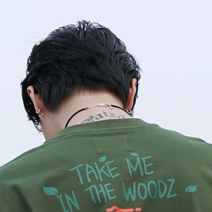 woodz_ZA's tweet photo. 어떤 타투... https://t.co/ARQZ5DlgQM