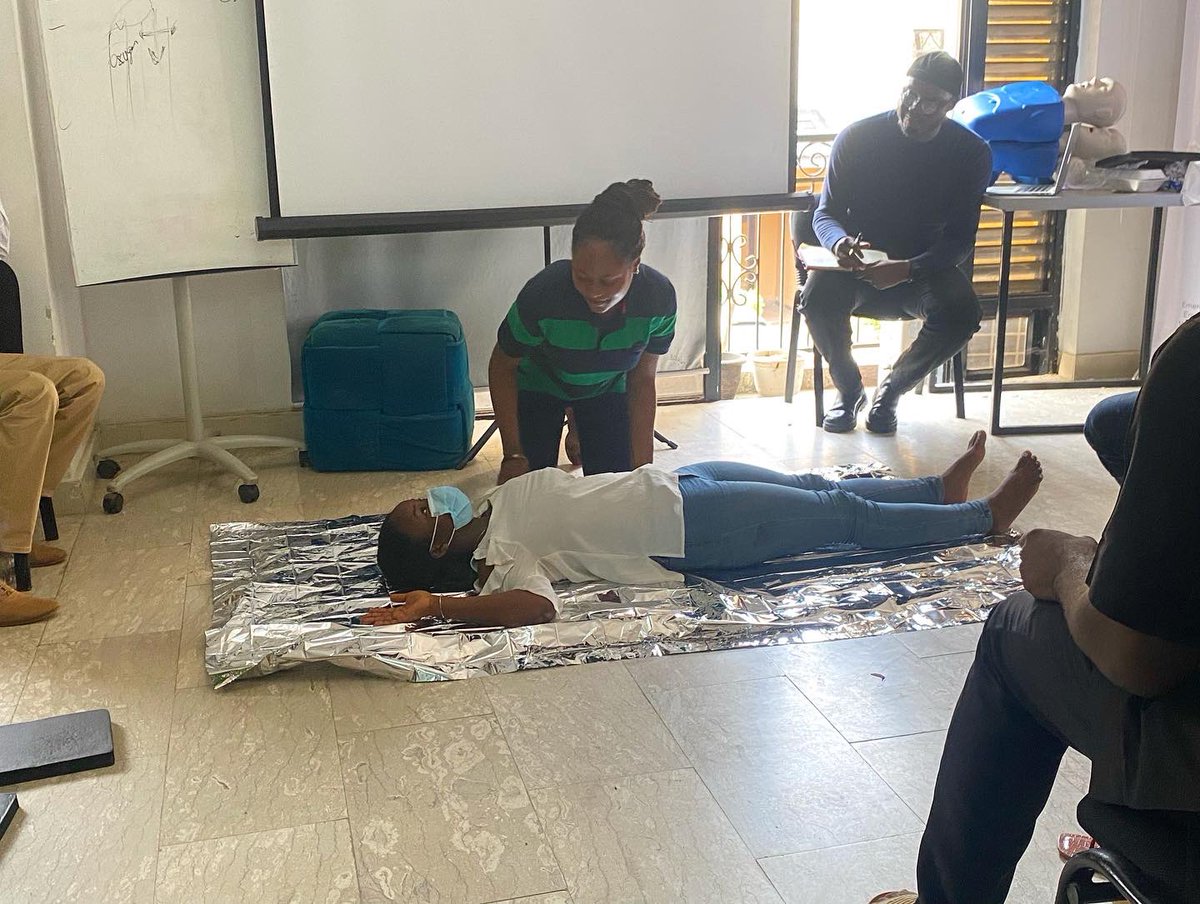 EResponseAfrica's tweet photo. Why Train with us?
- Knowledge: What You Need to Know About CPR and First Aid.
- Skills: What You Need to Do as a CPR or First Aid Provider.
- Experience: Putting CPR and First Aid Lessons into Practice.
- Confidence: Being Ready to Help (While Understanding Your Limitations) https://t.co/OyGwlzmy3m