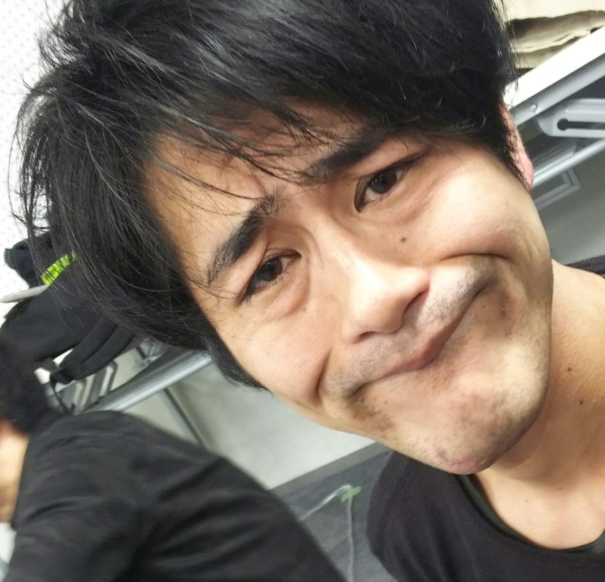 okusugo's tweet photo. 【ご報告】
この度、4月20日22時より45分間🕙️
『奥田と過ごす水曜日』という配信型ラジオ番組を板倉武志・稲葉佳那子・奥田努の3人で始めさせていただきます。
毎週水曜日に生配信・もしくは、トーク動画をアップさせていただきます✨初回生配信よろしくお願いいたします🙇
https://t.co/GyezSNKvJJ https://t.co/JonKvwZwf1