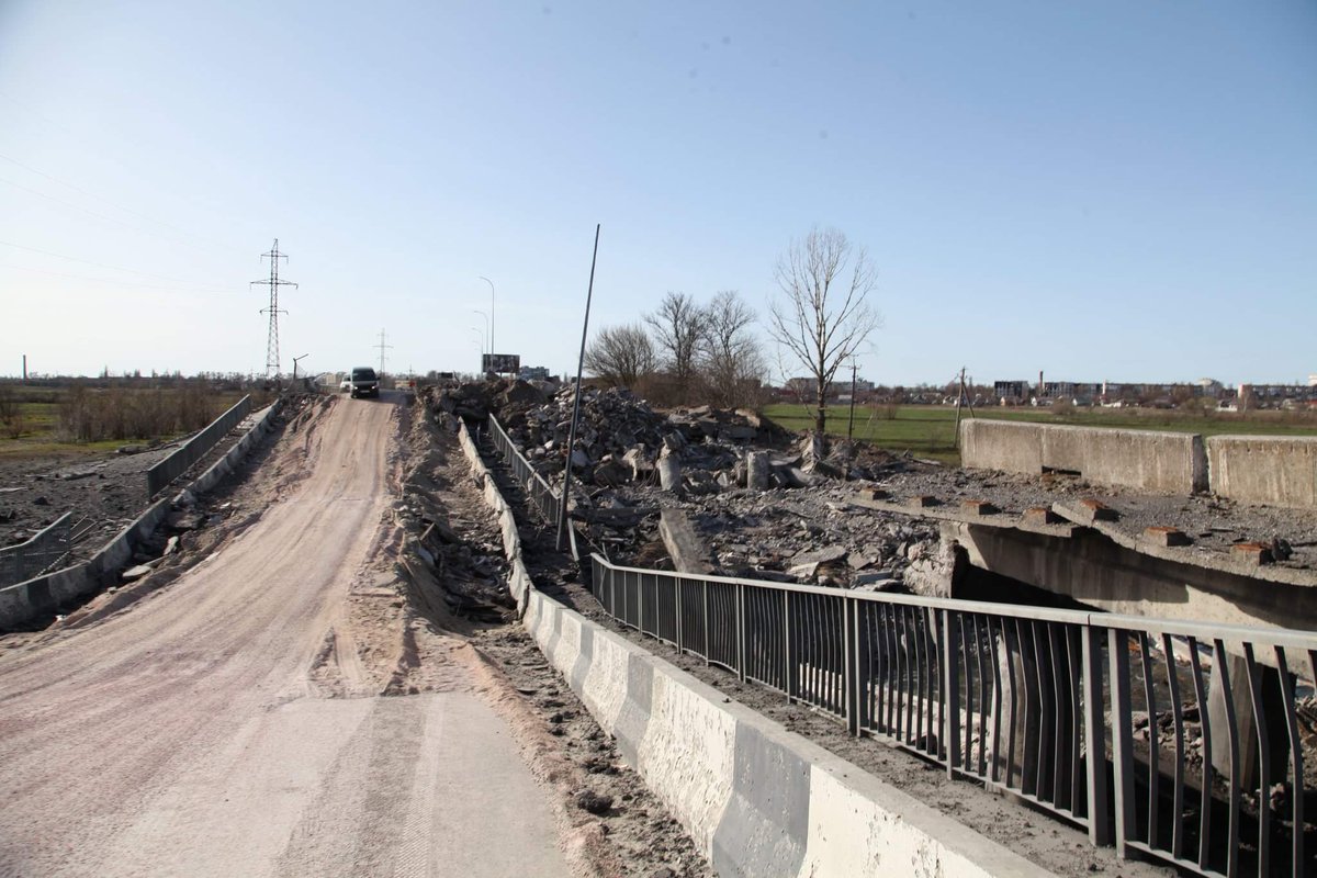 BilohorodkaPC's tweet photo. #Borodianka is recovering. Local residents are returning home. Though the bridge is not restored yet, it can be used with caution. https://t.co/0fUR5ocWuC