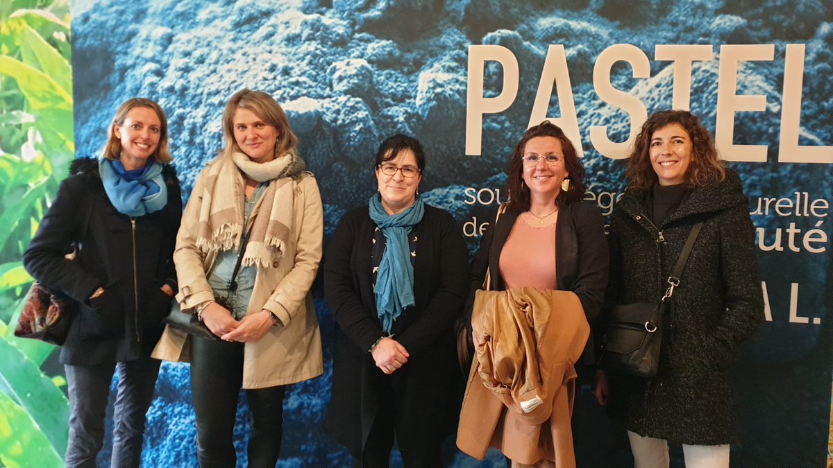 Cette semaine, nous avons eu la chance de recevoir Mélissa Buttelli, Lydie Ferreira et Julie SOUPENE de So Toulouse pour une visite du Muséum Terre de Pastel 🍃 et une présentation cosmétique de @BleuparNature