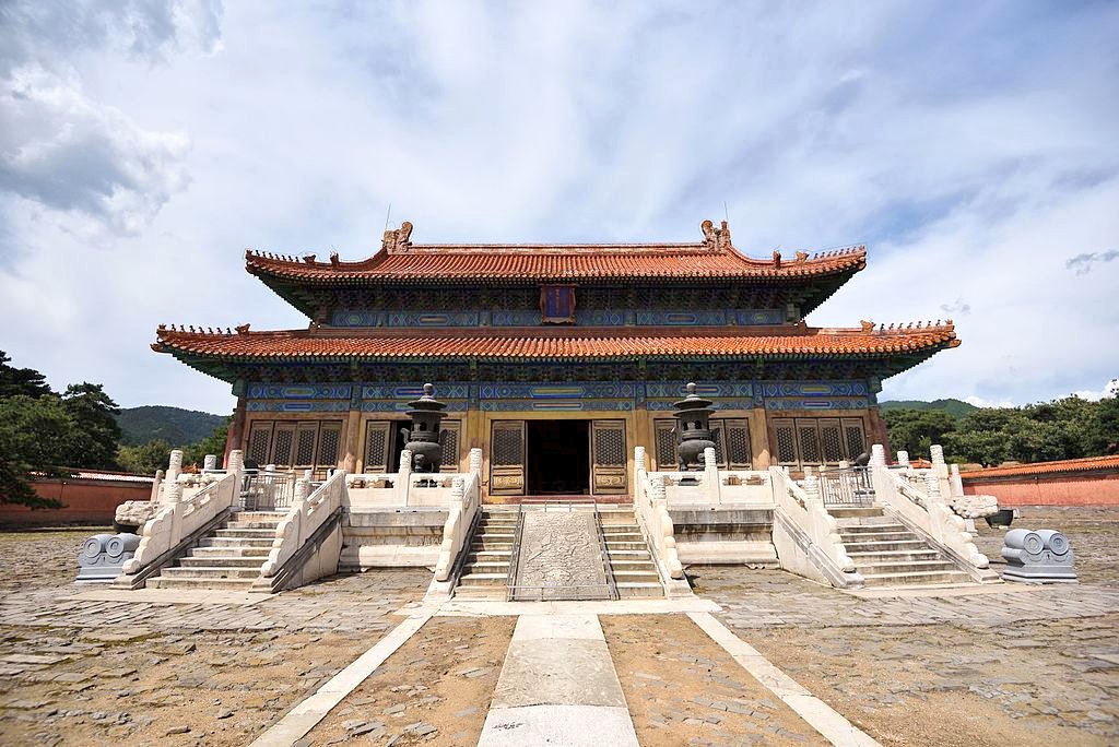 andreeaenchina's tweet photo. En Pekín, la capital, haremos una excursión viendo la Gran Muralla China y las tumbas Ming. Dos destinos llenos de historia y cultura.
#descubreelmundoconAvge
#Pekin #TumbasMing #GranMurallaChina https://t.co/zXkCqhZFyj