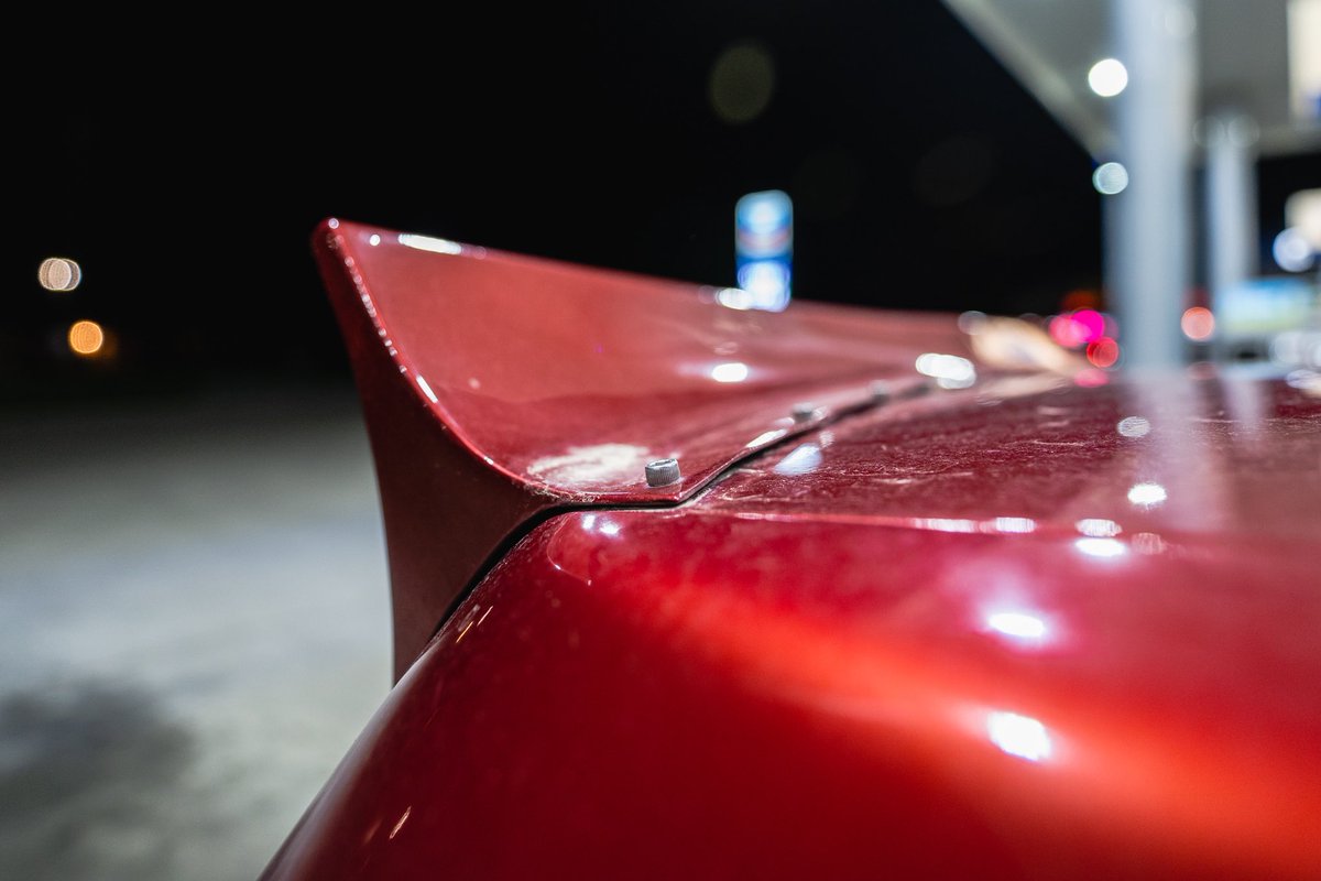 xaycob's tweet image. Car needs a lot of love to be good again, but new camera goes crazy.😮‍💨