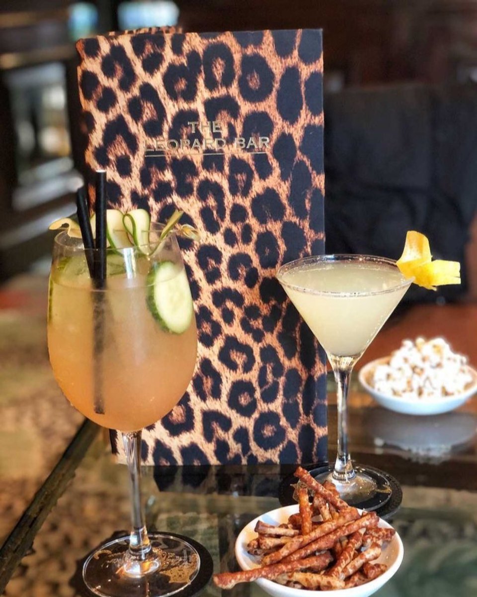 Live music and cocktails in our Leopard Bar is the best place to be on a Friday evening!

📸 grumpy_crumbles