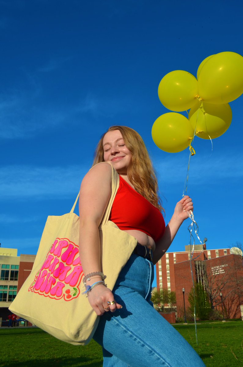 wkualphagam's tweet photo. All smiles at our picnic photo shoot this week.😁 #agd #alphagam #alphagammadelta #wku #lovingleadinglasting #sisterhood https://t.co/pcQC2kvH85