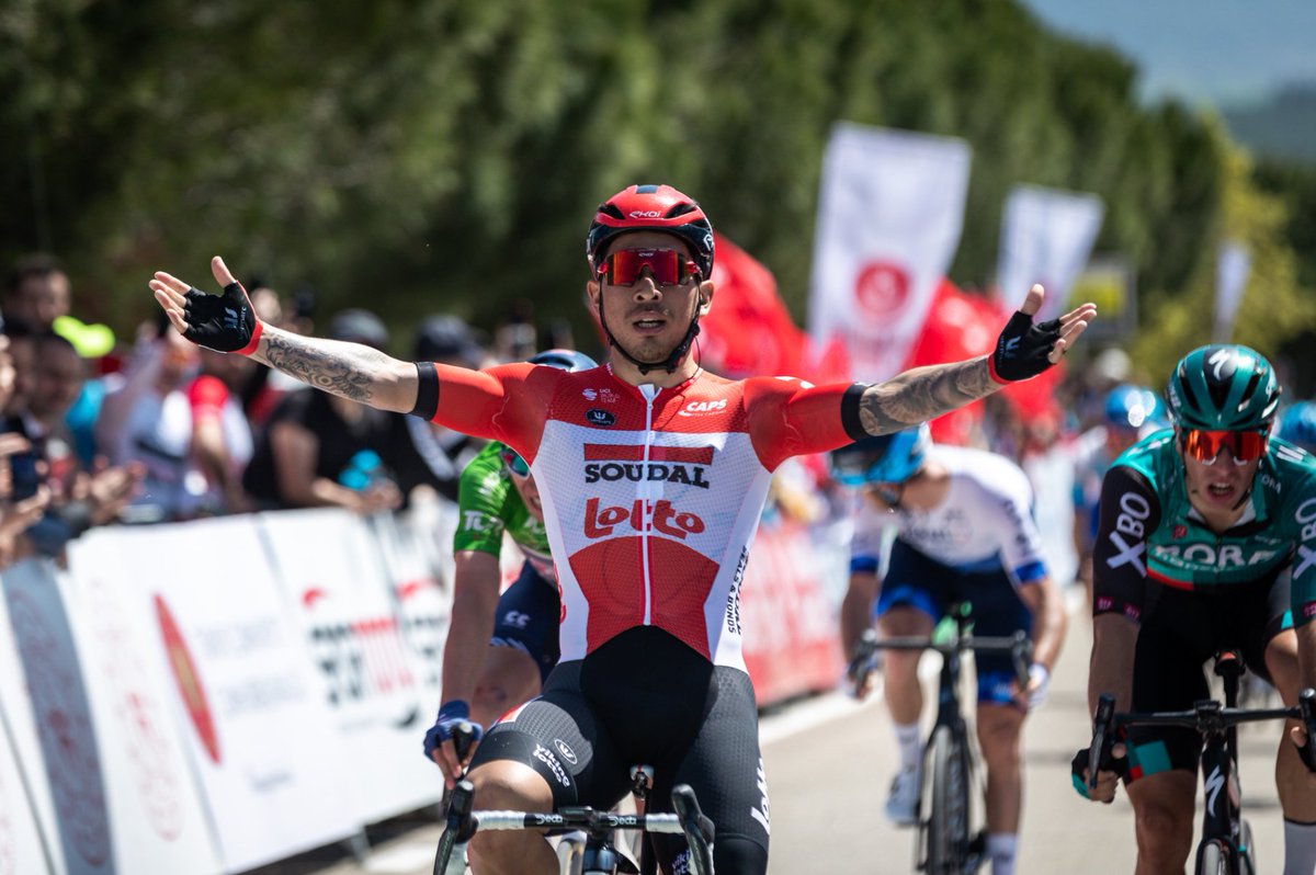 🇹🇷 57. Cumhurbaşkanlığı Türkiye Bisiklet Turu’nda 6. etabı Caleb Ewan(Lotto Soudal)'ın kazandığı an. 

🇬🇧 The moment that <a href="/CalebEwan/">Caleb Ewan</a> won the 6th stage of the 57th Presidential Cycling Tour of Türkiye. #TUR2022

📷<a href="/yucel_cakiroglu/">Yücel Çakiroğlu</a>