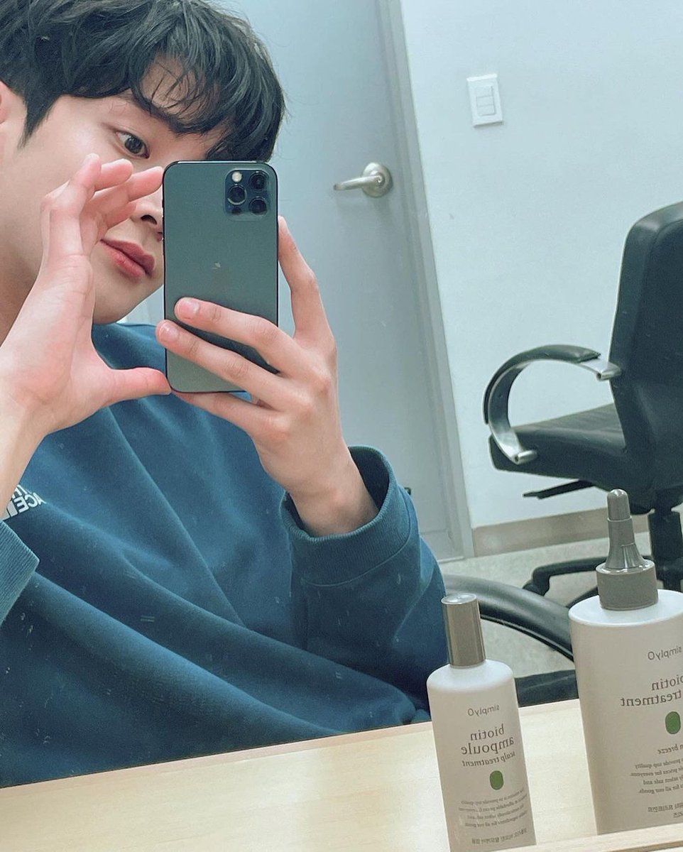 Shinn_smile's tweet photo. #ROWWON just made a post 😭😭❤❤🐭🐭 https://t.co/FJs6H49Qny