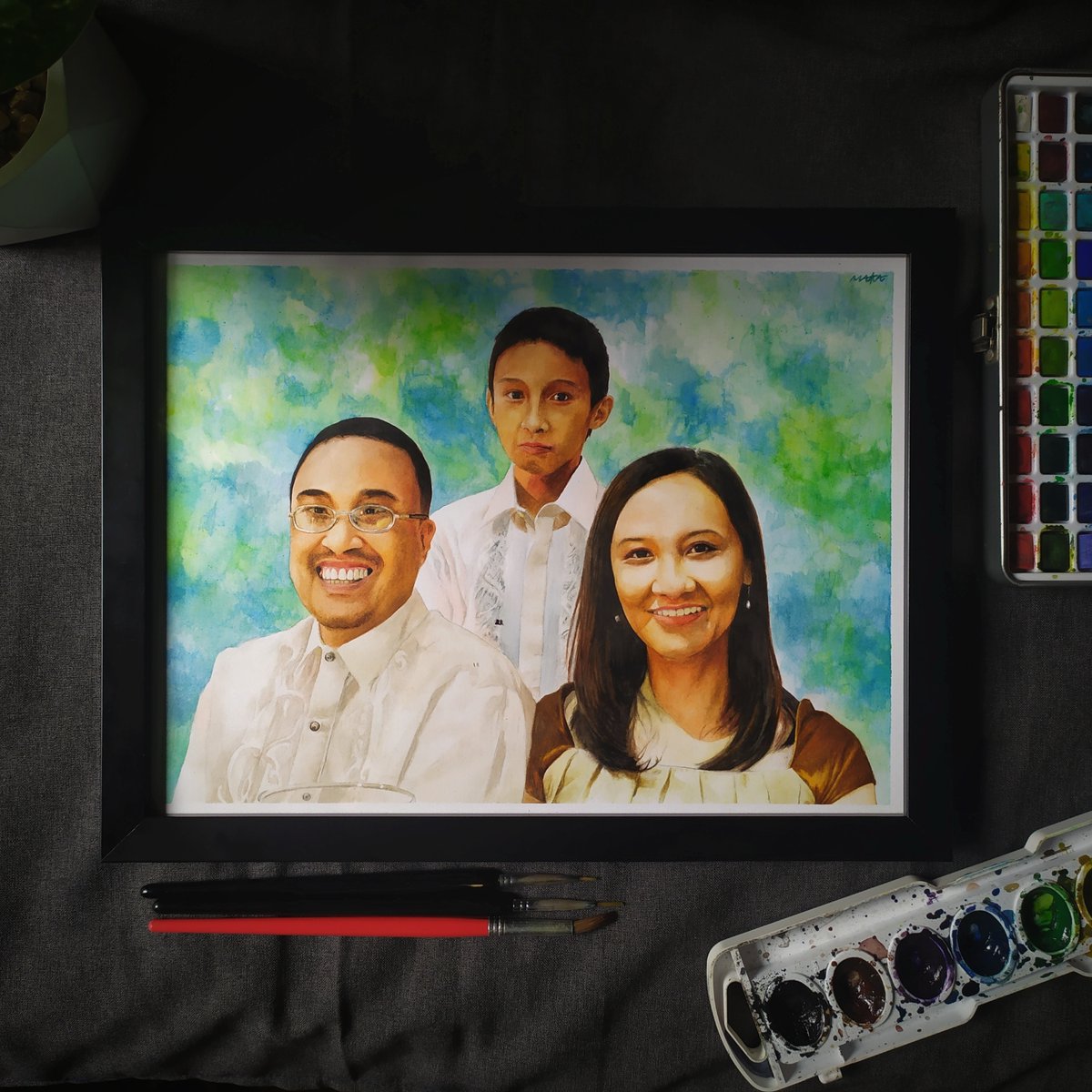 makasiningph's tweet photo. Another family portrait done! Maraming salamat po!
 #watercolor #portrait #commission https://t.co/DuMWbD2ybD