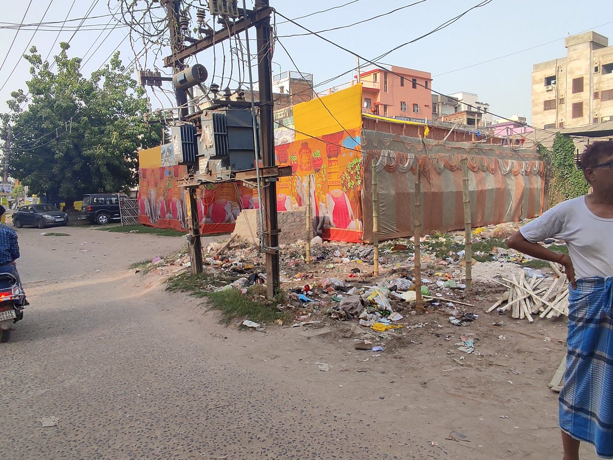 Ashishkr0101's tweet photo. @dm_patna @dm_patna few people in my area (ward 45) Hanuman Nagar trying to capture govt. road Land and brazenly threating me and my family from stopping them. Pls check DM https://t.co/fcFLrfU4bf