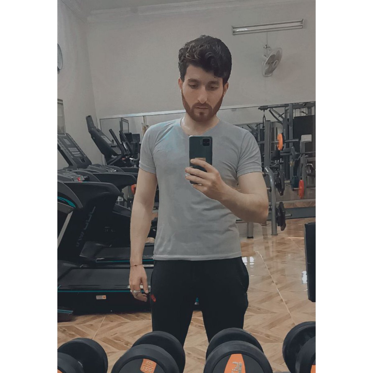 Mr_broken007's tweet photo. WhAt Stops You From FollowinG Me !! 🥺 https://t.co/EhaDijaC5d